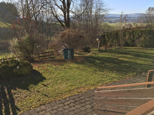 Durach: Reihenhaus mit Bergblick und großer Einbauküche